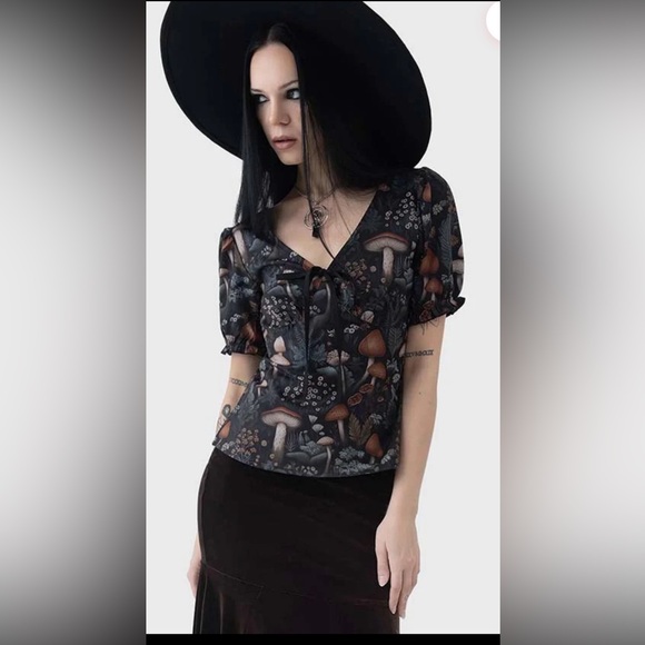 KIlLSTAR Night Forager Mushroom Goth Top V-Neck w/ Bow Side Zip Size XS NWOTs - Picture 8 of 9